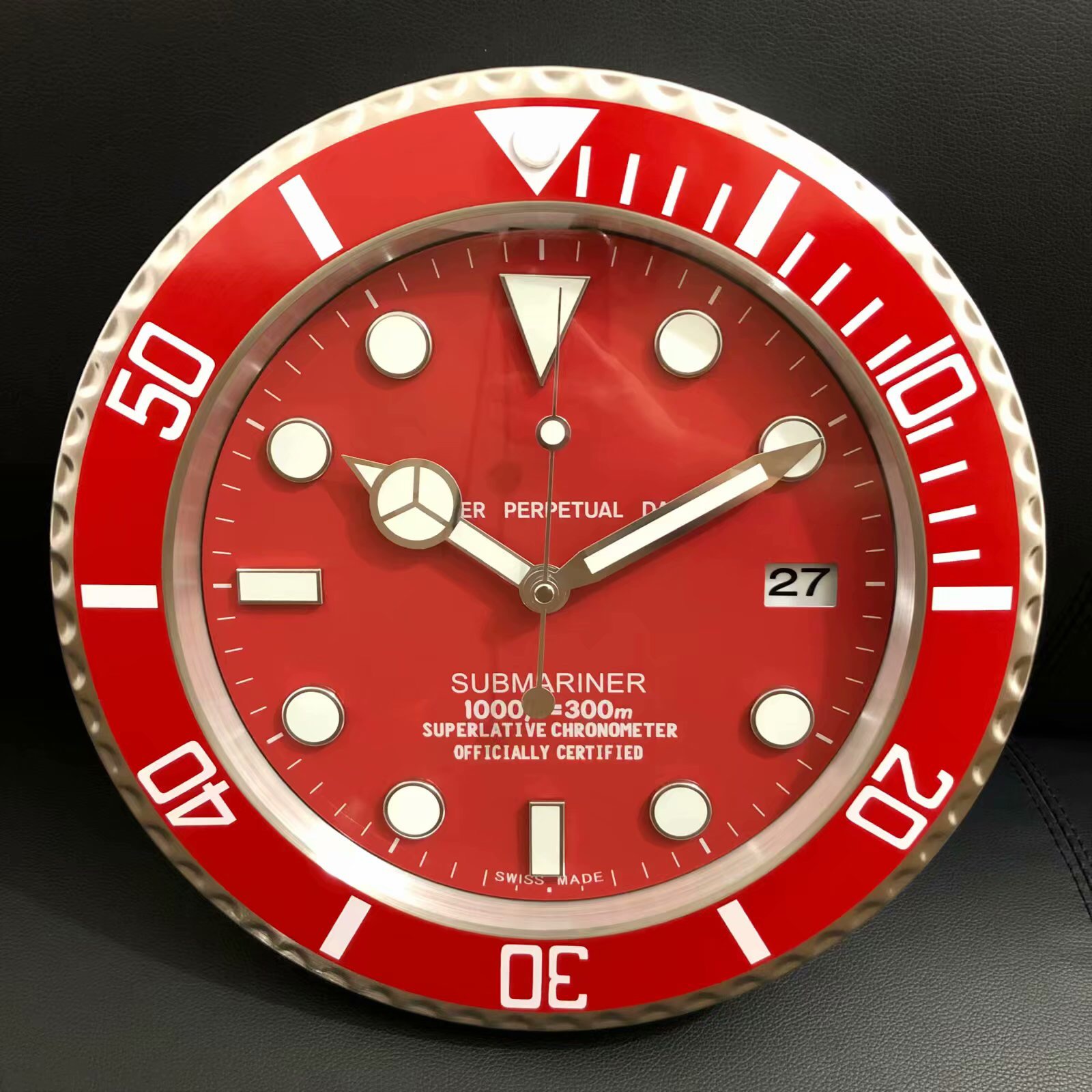 R SUB Wall Clocks Red Face with Luminous - Click Image to Close